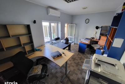 Apartament cu 5 camere în Central - 1