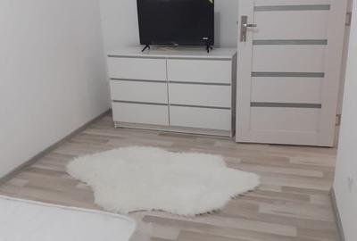 Apartament cu 3 camere decomandat în Central - 3