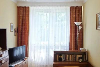 Apartament cu 3 camere semidecomandat în Mazepa 1
