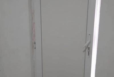 Casă cu 2 camere în Central