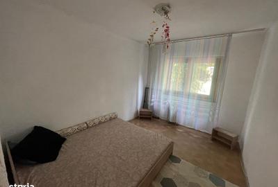 Apartament cu 3 camere decomandat în Apusului - 6