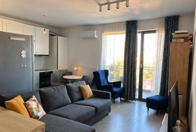 Apartament cu 3 camere decomandat, mobilat în Străulești