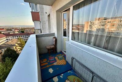 Apartament cu 3 camere semidecomandat în Cetate - 8