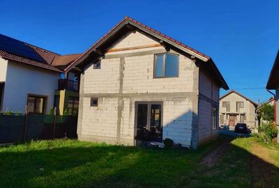 Casă cu 3 camere în Livada - 5