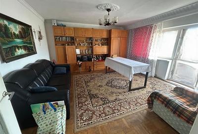 Apartament cu 4 camere decomandat în Central - 1