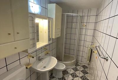 Garsonieră decomandată în Muncii