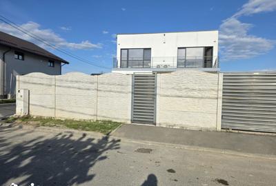 Casă cu 4 camere cu Teren 284 Mp în Ștefăneștii de Jos - 10
