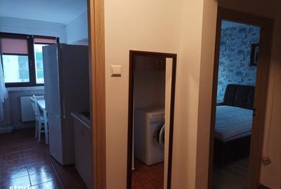 Apartament cu 3 camere decomandat în Gară
