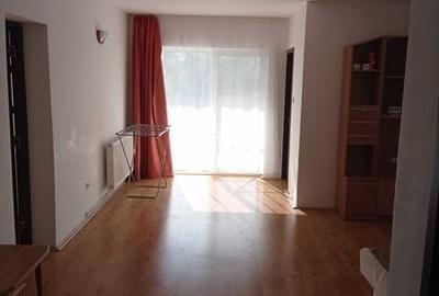 Apartament cu 2 camere semidecomandat în Sângeorgiu de Mureș