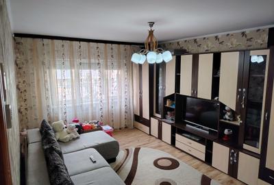 Apartament cu 2 camere decomandat în Vărsătura - 2