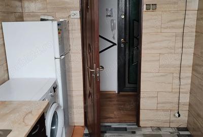 Apartament cu 2 camere semidecomandat în 9 Mai - 1