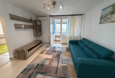Apartament cu 3 camere semidecomandat în Titan - 1