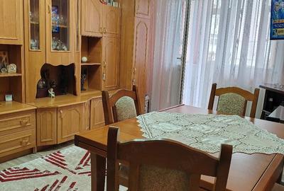 Apartament cu 3 camere decomandat în Central - 2