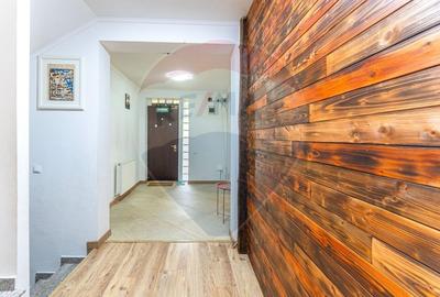 Casă individuală cu 4 camere cu Teren 1053 Mp în Fundata - 44