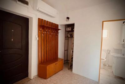Apartament cu 2 camere decomandat în Ghioroc
