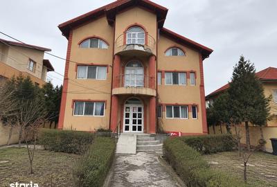 Casă cu Teren 1000 Mp în Central