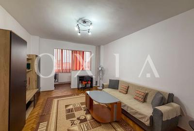 Apartament cu 3 camere decomandat, mobilat în Dacia