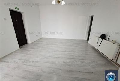 Apartament cu 4 camere în Central - 1