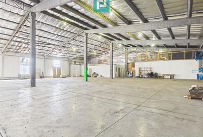 Spațiu industrial, de 596 mp, în UTA - 2
