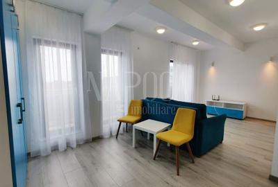 Apartament cu 8 camere decomandat în Gruia - 11