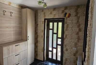 Casă cu 5 camere cu Teren 780 Mp în Sud - 2