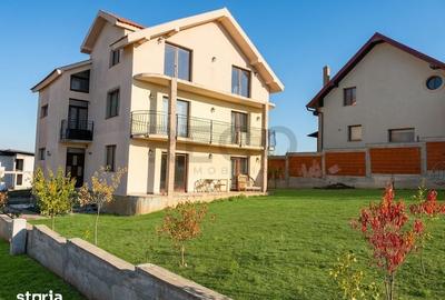 Casă cu 9 camere cu Teren 814 Mp în Sânmartin
