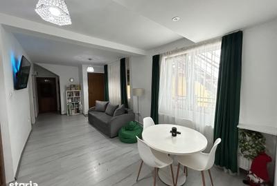Casă cu 6 camere cu Teren 380 Mp în Central