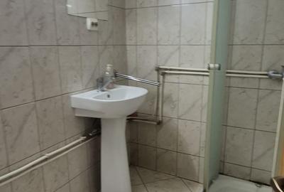 Casă cu 4 camere cu Teren 912 Mp în Central - 2