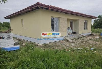 Casă cu 4 camere cu Teren 500 Mp în Tărtășești - 5