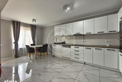 Casă cu 4 camere decomandat cu Teren 300 Mp în Central