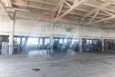 Spațiu industrial, de 1,200 mp, în Central - 8