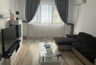 Apartament cu 3 camere decomandat, mobilat în Parcul Carol