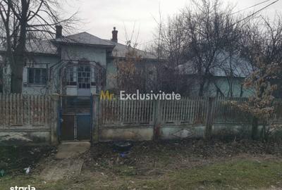 Casă cu 4 camere în Zlătari