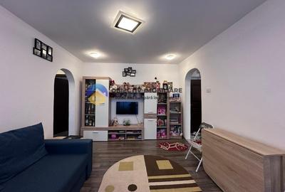 Apartament cu 3 camere semidecomandat, mobilat în Dărmănești - 4