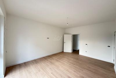 Duplex cu 4 camere cu Canalizare în Lipovei - 17