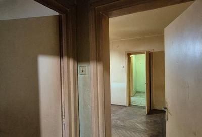 Apartament cu 2 camere în Aleea Carpați - 11