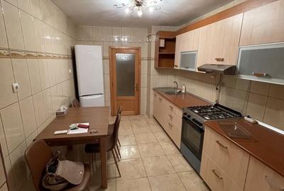 Apartament cu 2 camere decomandat în Vărsătura