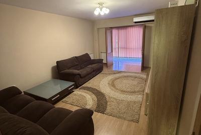 Apartament cu 2 camere decomandat în Radu Negru