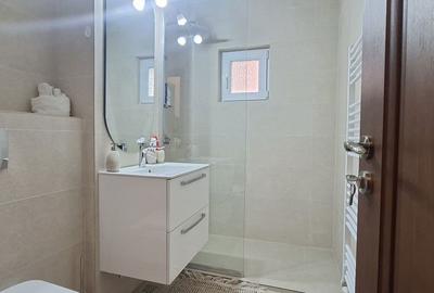 Apartament cu 2 camere, mobilat în Piața Centrală - 2