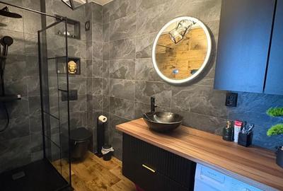 Apartament cu 3 camere în Florești - 2