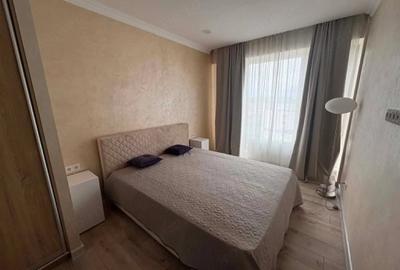 Apartament cu 2 camere decomandat în Eroii Revoluției - 3