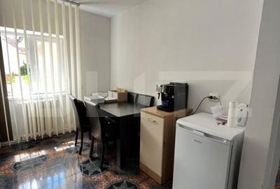 Apartament cu 2 camere semidecomandat în Central - 2