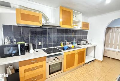 Apartament cu 3 camere decomandat în Decebal - 12