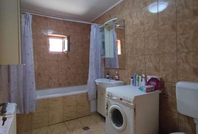 Casă cu 5 camere cu Teren 1320 Mp în Central - 6