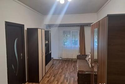 Garsonieră în Berceni