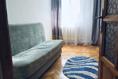 Apartament cu 3 camere decomandat în Gară
