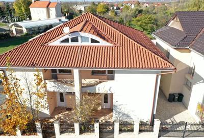Casă individuală cu 7 camere cu Teren 800 Mp în Băile 1 Mai - 3