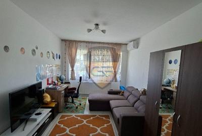 Apartament cu 2 camere decomandat, mobilat în Tomis Nord