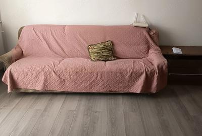 Apartament cu 2 camere semidecomandat în Craiovița Nouă - 1