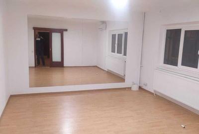 Apartament cu 2 camere, mobilat în Nerva Traian